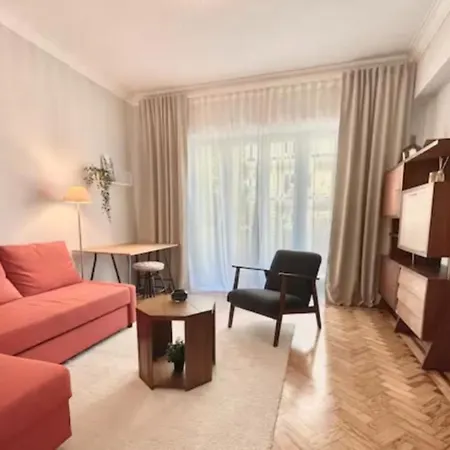 Valmor Avenue Vintage Chiq By Homeful Apartment *